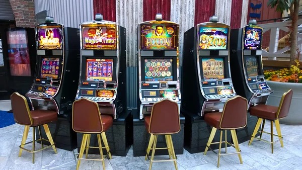Our roulette view shows wheel and result flow. Our sqtoto roulette studio with wheel and result display